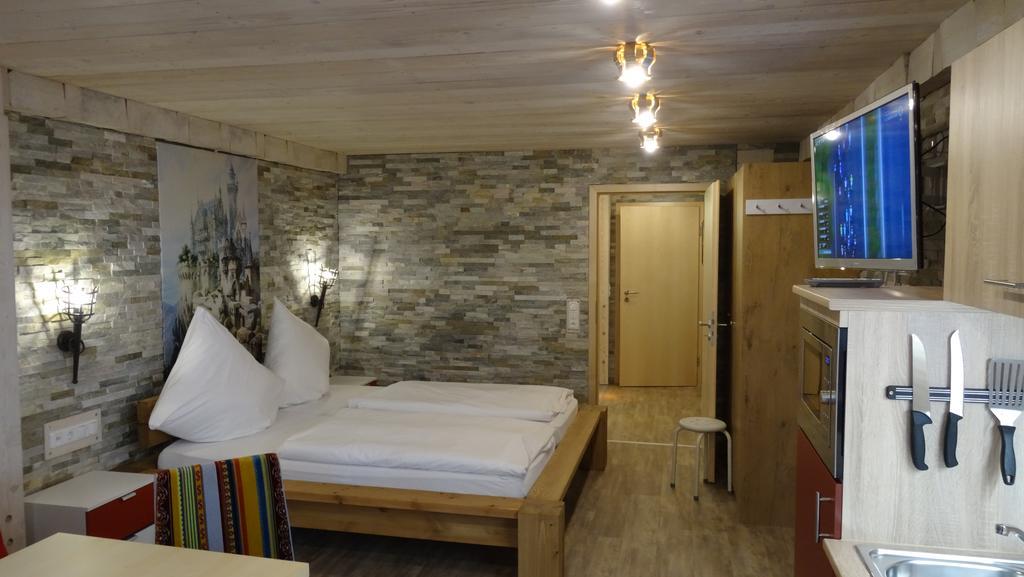 Gaestehaus Guggomos "Das Allgaeustyle" Füssen Esterno foto